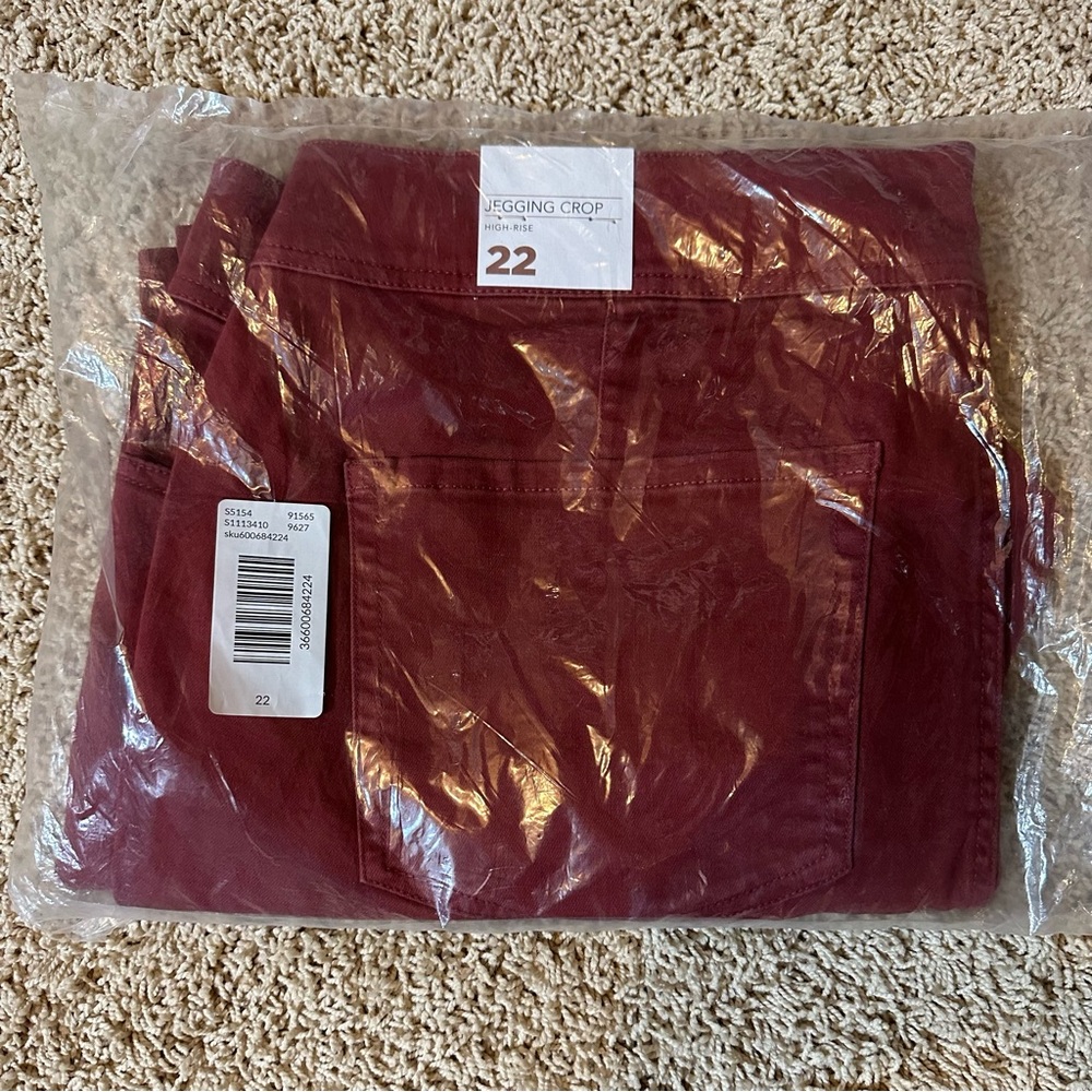 Lane Bryant High Rise Jegging Crop Jeans- NWT